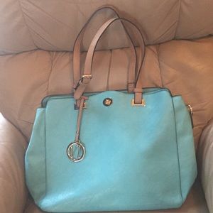 Like new Simply Noelle tote bag/purse